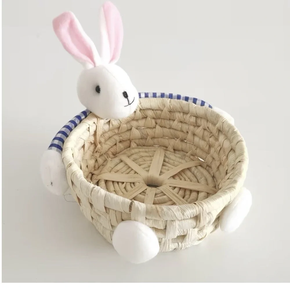 Blue Rabbit Straw Corn Husk Storage Basket‎ Ornament Candy Sundries